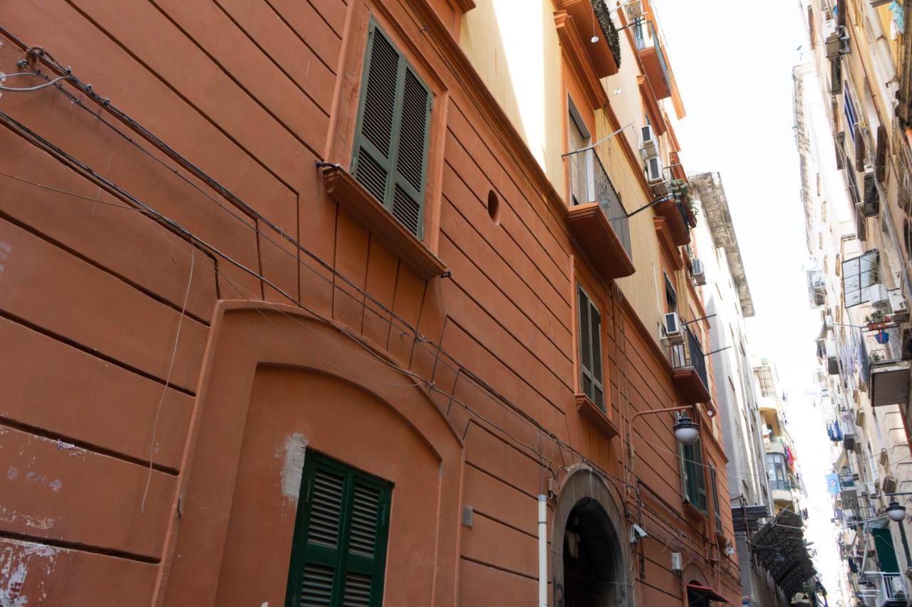 Donna Chiara Holiday House - Toledo ナポリ エクステリア 写真