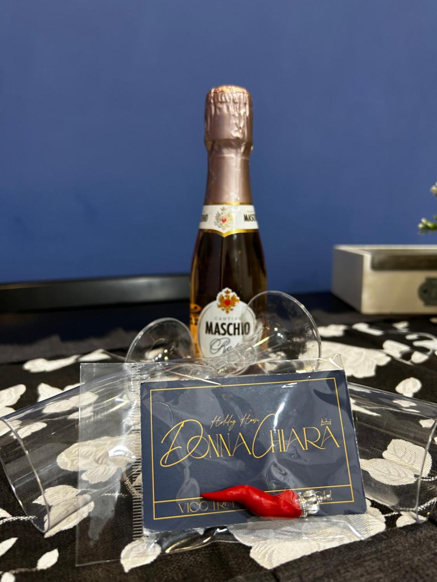 Donna Chiara Holiday House - Toledo ナポリ エクステリア 写真